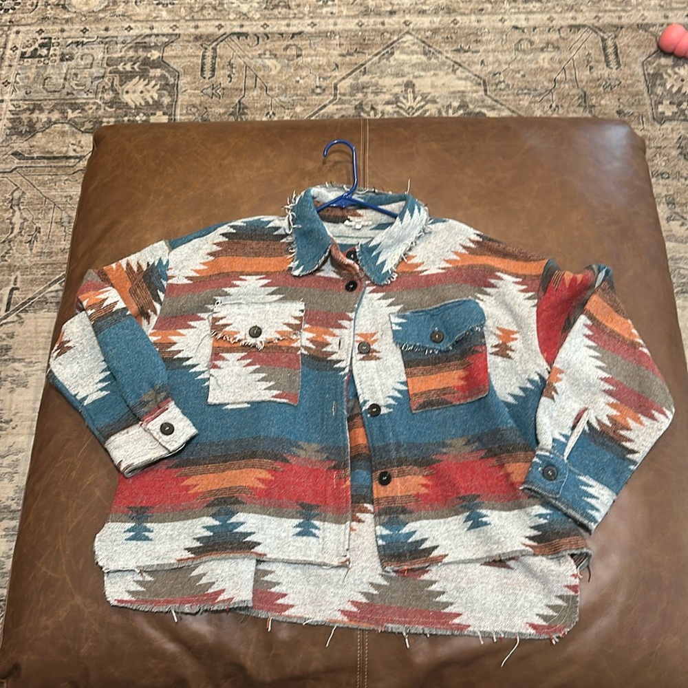 Boutique, oversize Aztec print jacket size large